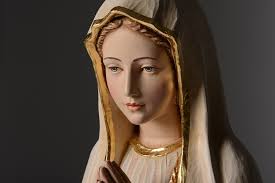 L'arcangelo gabriele,deve la sua fama e notorietà al notissimo episodio dell'annunciazione.e' infatti gabriele (anche se il testo evangelico parla di angelo gabriele) che porta l'annuncio a maria,dicendole che ha trovato grazia.gabriele,l'angelo dell'annunciazione. L Annunciazione Della Beata Vergine Maria Holyblog
