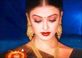 Why Do Asian Indians Wear Dots Or Bindis On Their Forehead Hybrid Parenting