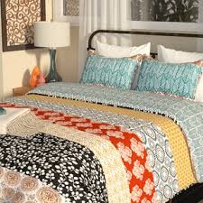 Bohemian (17) coastal (9) damask (12) floral (36) geometric (21) medallion (7) paisley. Boho Quilts Coverlets Sets You Ll Love In 2021 Wayfair