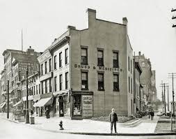 The intersection of Bailey avenue, Abbott road and Triangle street (now South Park) in 1930! During those days people, especially out of towners, were having difficulty finding their way downtown from the