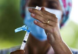 Reuters/tingshu) sendo assim, este público deve acessar o site da secretaria de saúde do df: Df Amplia Vacinacao Contra Covid Para Pessoas Entre 50 E 52 Anos Coronavirus Sbt News