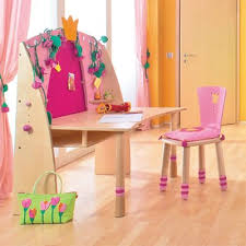 Doch hase, bär und katze können nicht schlafen, denn ihre betten, kopfkissen und decken sind durcheinandergeraten. Haba Schreibtisch Dornroschen Von Haba Bei Homeform De