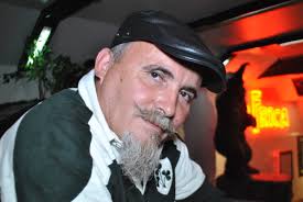 Paul vasquez on wn network delivers the latest videos and editable pages for news & events, including entertainment, music, sports, science and more, sign up and share your playlists. Paul Vasquez Ahora Me Van A Acusar Que Estoy Incitando La Violencia Pero No Pidan Hueas No Habra Paz Mientras No Haya Justicia Social