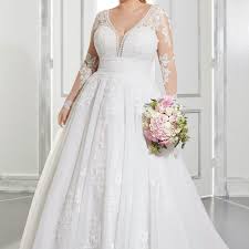 Vestidos de noiva 2015 new elegant crystal beaded sweetheart white princess wedding dress plus size bride dresses. 26 Best Princess And Ball Gown Wedding Dresses Of 2021
