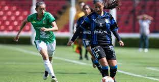 La actividad dominical de la jornada 14 del guardianes 2021 de la liga bbva mx sigue su marcha y santos laguna visita el estadio la corregidora para medirse ante los gallos blancos de querétaro que repiten su condición de local y quieren meterse de lleno a la lucha por el repechaje del certamen. Leon Vs Queretaro En Vivo J 12 Liga Mx Femenil Clausura 2019 Futbol Rf