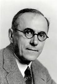 Charles Purdom's Instagram, Twitter & Facebook