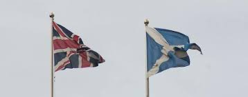 Der heraldisch linke wappenträger, ein gekrönter löwe, steht für england und trägt die flagge englands. Schottland Und Der Brexit Wir Mussen Das Rettungsboot Fertig Machen Politik Tagesspiegel