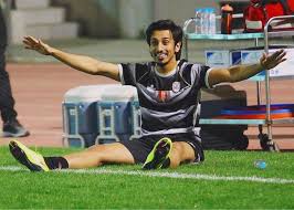 مر على #الشباب خلال هذا الموسم 3 مدربين إلا أن سامي الجابر هو الأبرز بينهم. Ø³ÙŠÙ Ø§Ù„Ø­Ø´Ø§Ù† Ø®Ø§Ø±Ø¬ Ø­Ø³Ø§Ø¨Ø§Øª Ù…Ø¯Ø±Ø¨ Ø§Ù„Ø´Ø¨Ø§Ø¨ Ø³Ø§Ù…ÙŠ Ø§Ù„Ø¬Ø§Ø¨Ø± ÙƒÙˆÙŠØª ØªØ§ÙŠÙ…Ø²