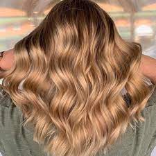 Because foilyage is a highlighting technique, you should begin with a hair lightener or high lift hair color. 7 Foilyage Ideas Formulas Wella Professionals