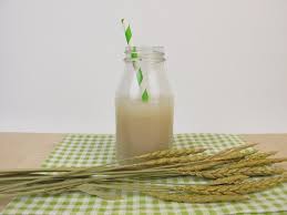 Lait D Epeautre Caracteristiques Valeurs Nutritionnelles Et Recettes En 2020 Trucs Et Astuces Cuisine Intolerance Lactose Remedes Naturels
