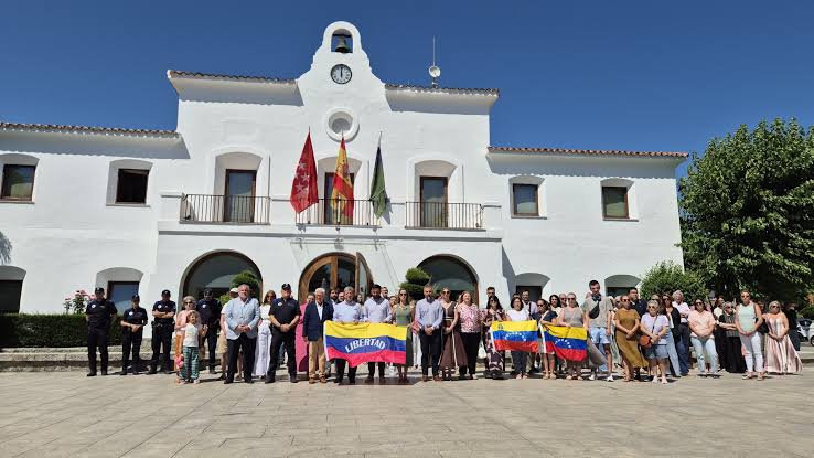 Minuto de silencio por los afectados de los terremotos de Venezuela