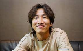 video lee kwang soo and the main cast of live for marie claire april 2018! Lee Kwang Soo Reveals How Long He Plans To Appear On Running Man