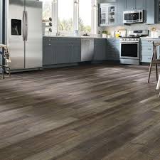 What's the do's & don'ts of vinyl flooring care? Shaw Hydracore 5 X 36 02 Floating Vinyl Plank Flooring 20 01 Sq Ft Ctn At Menards