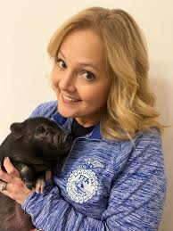 Lana McCall (@lanamccall)