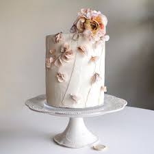 Also, the taller the cake, the more difficult the task for the baker, so costs will also be higher for these cakes. 20 Bold Wedding Cakes For Spring Summer Ruffled