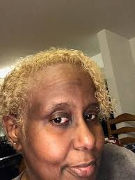 wAIt UnTiL tHeY wAsH iT 🥸🙃" With a bit of cold water and shampoo you're  good to go hun. 👏 It's gunna bleed 👏 ALL creative colour brands will  bleed and grab