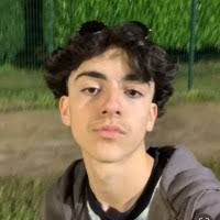 200+ profils pour “Mateus”