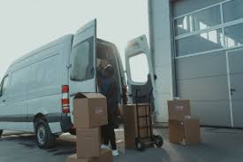 How much an owner operator can make? 3 Tips For Hiring Box Truck Owner Operators Drive My Way