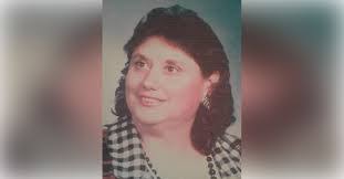 Sarah Misner's Instagram, Twitter & Facebook