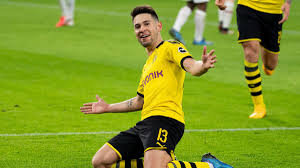 Raphael guerreiro scored a deflected effort with six minutes left before ronaldo hit a brace later on. Borussia Dortmund Was Raphael Guerreiro Fur Den Bvb Gegen Psg Unverzichtbar Macht Eurosport