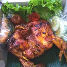 Ingkung ayam merupakan masakan tradisional yang masih eksis hingga sekarang. Jual Ayam Ingkung Bakar Kota Semarang Saung Uleg Resto Tokopedia