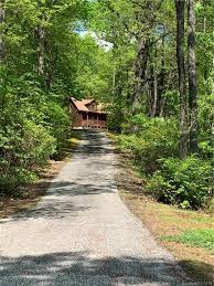 Check out our hotel deals in little switzerland, nc from $51. 7335 Hwy 226 Highway Little Switzerland Nc Mls Car3501969 Greybeard Realty