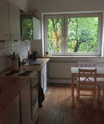 Der hamburger seehafen gilt als das tor zur welt und die reeperbahn ist die vergnügungsmeile schlechthin. Tauschangebot Biete 2 5 Zimmer Wohnung Suche Kleinere 2 Zimmer In Nord Hamburg Winterhude Hochparterre Wohnung Mieten Ebay Kleinanzeigen