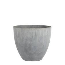 Tall black metal planter 50cm high contemporary plant stand. Mica Decorations Bravo Pot De Fleur H39 5 X O45 Cm Plastique Leger Gris Clair Cdiscount Jardin