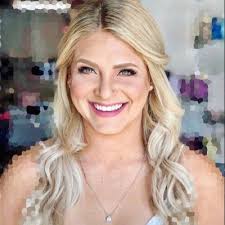 Stevie Jo Knapp-Holguin (@steviejoho)