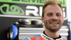 László zsolt garamszegi, gábor markó & gábor herczeg (2012): Megnosult Talmacsi Gabor Nlc