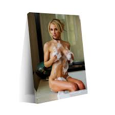 Amazon.com: Póster artístico de Alix Lynx en el baño, póster de actriz  sexy, decoración de habitación, póster de pared, impresión en lienzo,  regalo, oficina, dormitorio, póster estético, 16 x 24 pulgadas (15.7