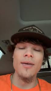 Brandon Howard Talking in Interview