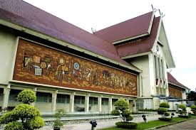 Di georgetown, pulau pinang, contohnya, terdapat berbagai bangunan kolonial dan monumen seperti kota cornwallis (1808), masjid kling (1801), gereja st. Top 24 Tempat Bersejarah Di Malaysia Yang Terkenal Seluruh Negara