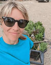 The 'Keep-This' Simple, Smart, Sustainable Handbook to Nantucket