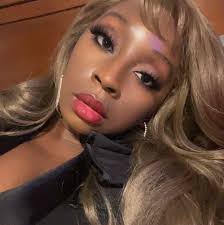 I'm so proud of my baby!! She did it yall!!