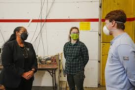 Image result for tbn:SwGEWZBcAMhezM::upload.alhilal.com/img/014/ppee-(8k