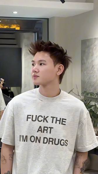 Phong cách tóc Sơn Tùng MTP - Edric Messy Quiff x Mocha Brown.,  #EdricHairStudio #EdricHairStyle #SonTungMTP #MessyQuiff #MochaBrown  #TocNamDep #MenHairStyle | Edric Hair Studio | Facebook