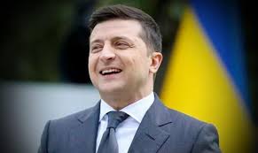 Владимир зеленский — актер, шоумен, телеведущий, а теперь еще и президент украины. Prezident Ukrainy Vladimir Zelenskij Vylechilsya Ot Koronavirusa Novosti Politiki Novosti Ukrainy Eadaily