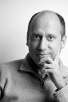 Luis Castelo's Instagram, Twitter & Facebook