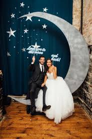 Aussergewohnliche Fotowand Zur Hochzeit Photobooth Hochzeit Photo Booth Photoboothideen Hintergru Sternenklare Nachthochzeit Hochzeitsnacht Hochzeitsarten