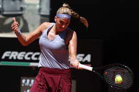 Jun 01, 2021 · petra kvitová, the tournament's no. Kvitova Survives Scare At Italian Open As Swiatek Profits From Retirement
