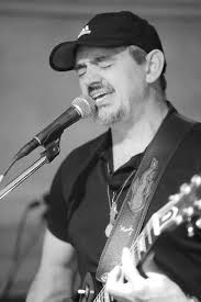 Where to find dinner and live band this weekend?