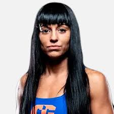 ▷ Andrea "Kali" Meneses Garcia (5-2-0)