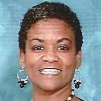 Donna Spinks's Instagram, Twitter & Facebook