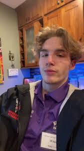 Noah Schenk's Instagram, Twitter & Facebook