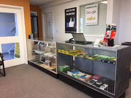 We-Lectronics: Cell Phone and Mac Repair