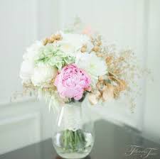We have been supplying local toronto bridges with their wedding flowers such as bouquets, centrepieces, ceremony arrangements, and decor for 15 years. Bridal Bouquets Perfect For Summer Weddings Flowers Time