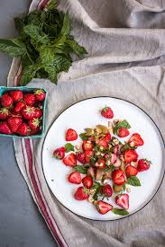 At an extraordinary virtual meeting to discuss the impact of their responses to the pandemic and the worsening debt situation, the organizations said that Erdbeer Rhabarber Salat Mit Minze Haselnussen Und Yuzu Dinner Um Acht