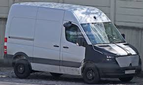 Proto Mercedes Sprinter 2017 Image Autoevolution Essieu Arriere Rigide Sans Differentiel Mais Roue Avant Ave Mercedes Sprinter Vehicule Utilitaire Mercedes