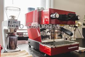 Even at the height of morning customer volume, water and steam are held steady to produce the perfect cup of coffee. La Marzocco Linea Mini Home Espresso Machine Products Indonesia La Marzocco Linea Mini Home Espresso Machine Supplier
